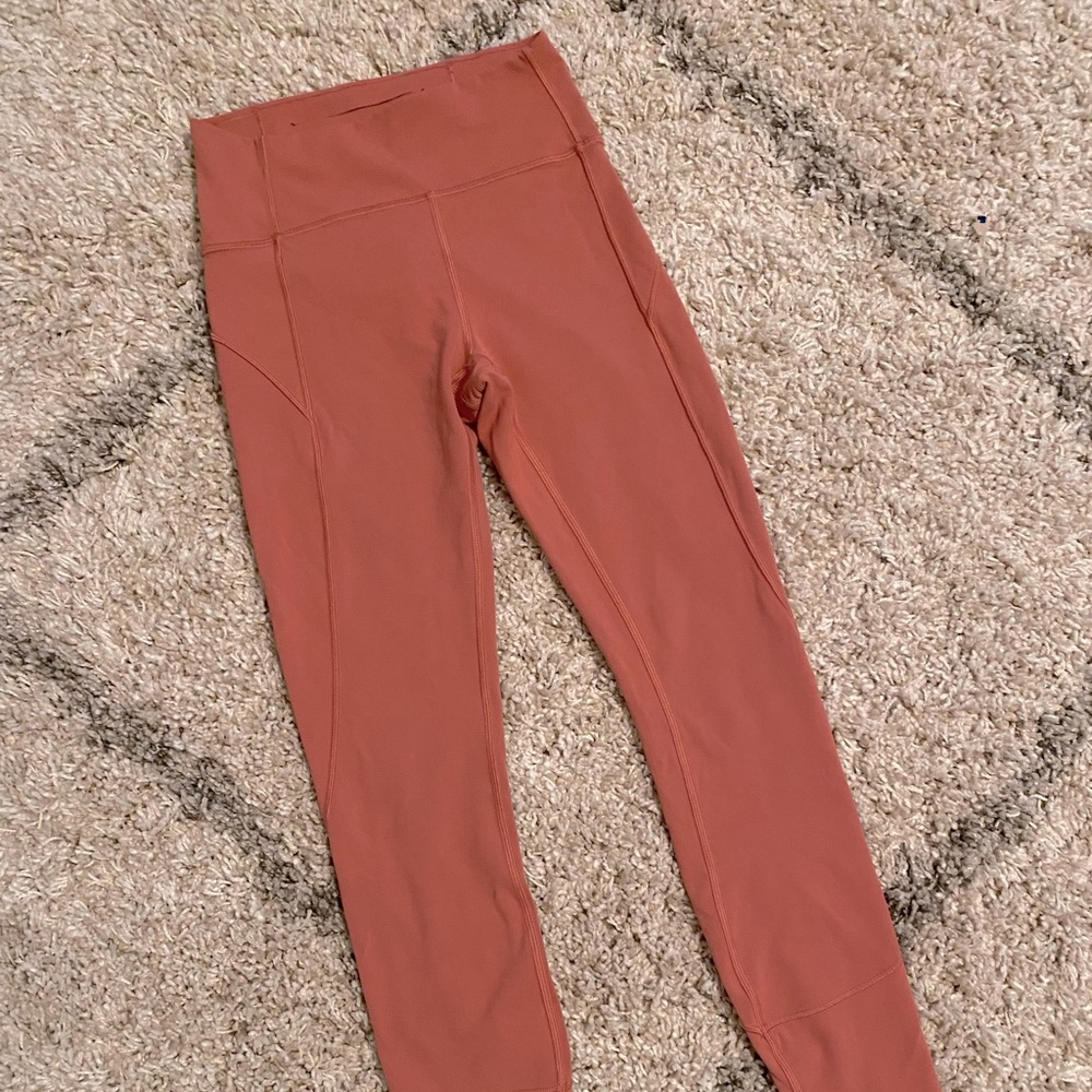 Lululemon leggings
